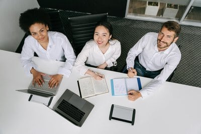 Formation des dirigeants et salariés associatifs : cadre, financement, Qualiopi