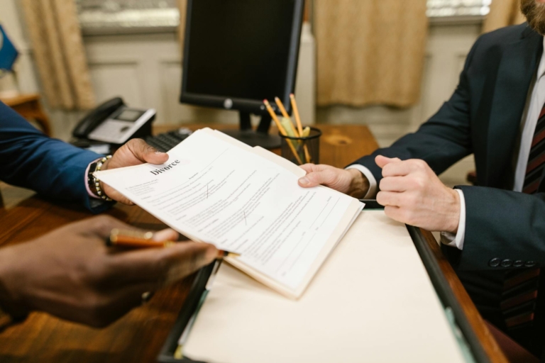 Qui peut modifier les statuts d&rsquo;une association