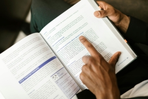 Lire un bilan associatif en 10 minutes : méthode pour non-financiers
