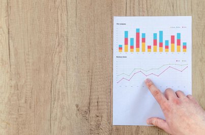 Ratios financiers d&rsquo;une association : les indicateurs clés pour les financeurs